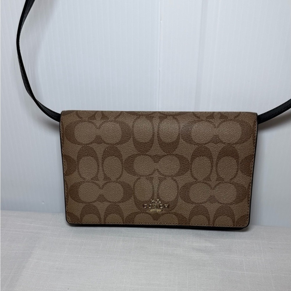 Coach Signature Canvas Crossbody Wallet Bag Brown & Black